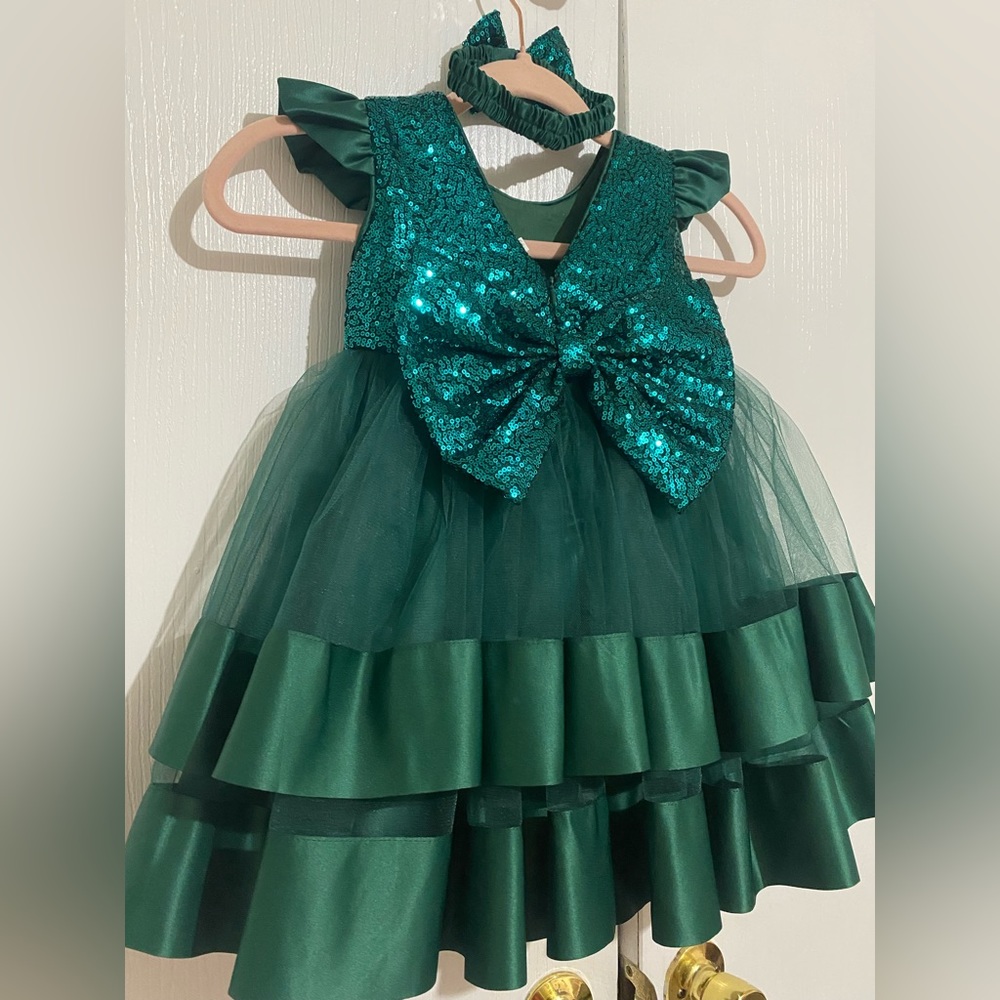 Girl's Dress Back Bow With Headband/ Size 18-24 Months/ Color Emerald Green